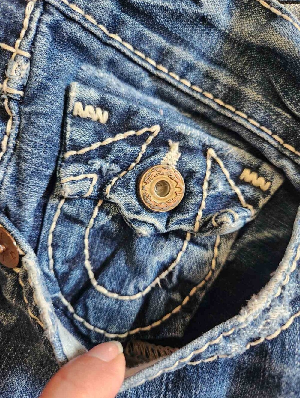 True Religion Billy Big T Distressed Bootcut Jeans 32x33 - Picture 10 of 15
